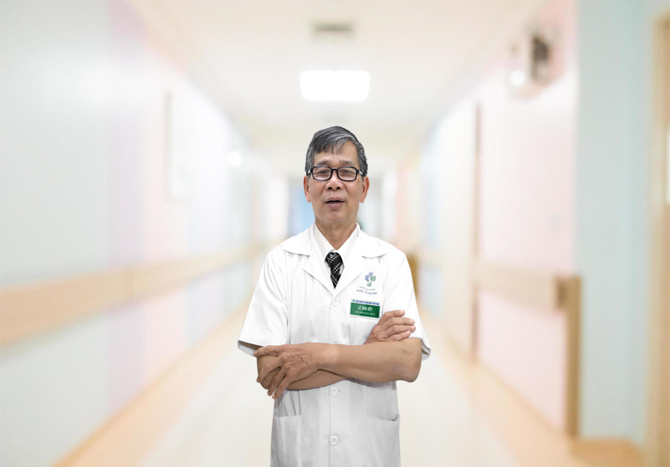 Thầy thuốc ưu tú, BSCKII Lê Văn Hốt